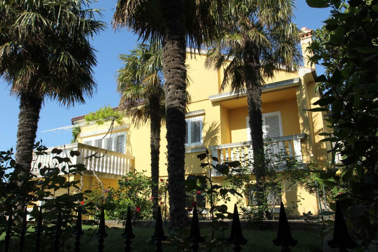 Vila Rojana Vodice Exteriér fotografie
