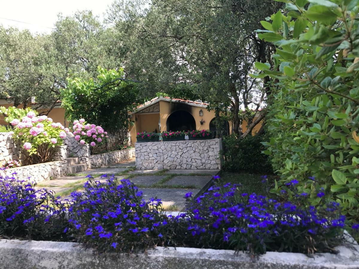 Vila Rojana Vodice Exteriér fotografie